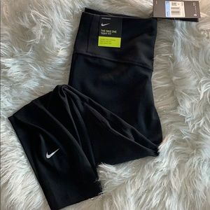 Womens Nike One Leggings